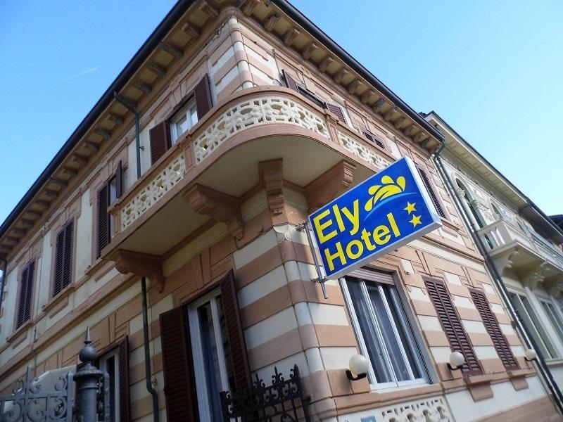 Hotel Ely Viareggio Ngoại thất bức ảnh